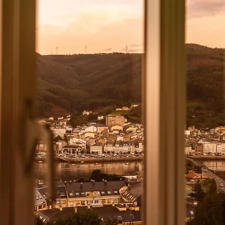 Piso Con Excelentes Vistas * Viveiro