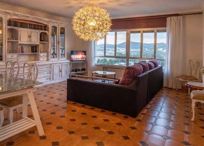 Piso Con Excelentes Vistas アパート *